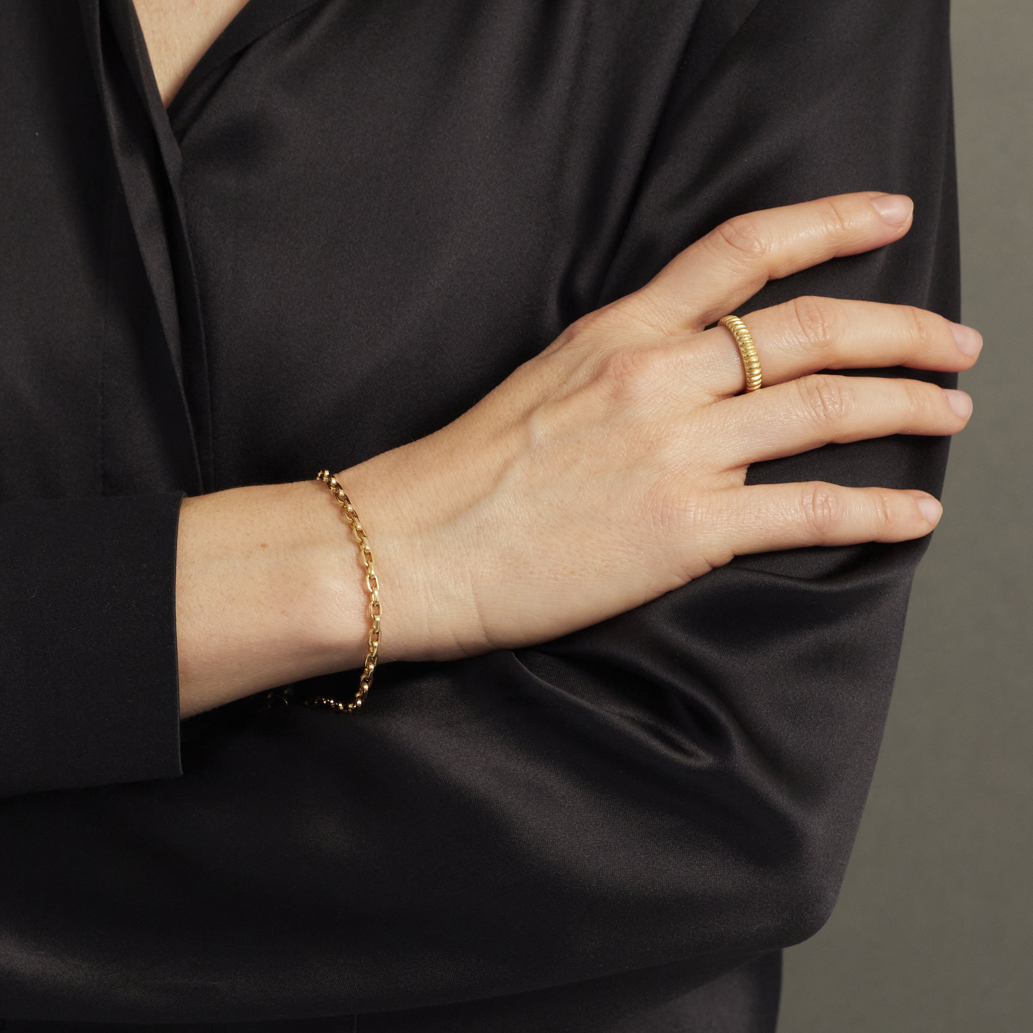 Anchor Chain Bracelet 18K Yellow Gold, Small Link, 7.25"