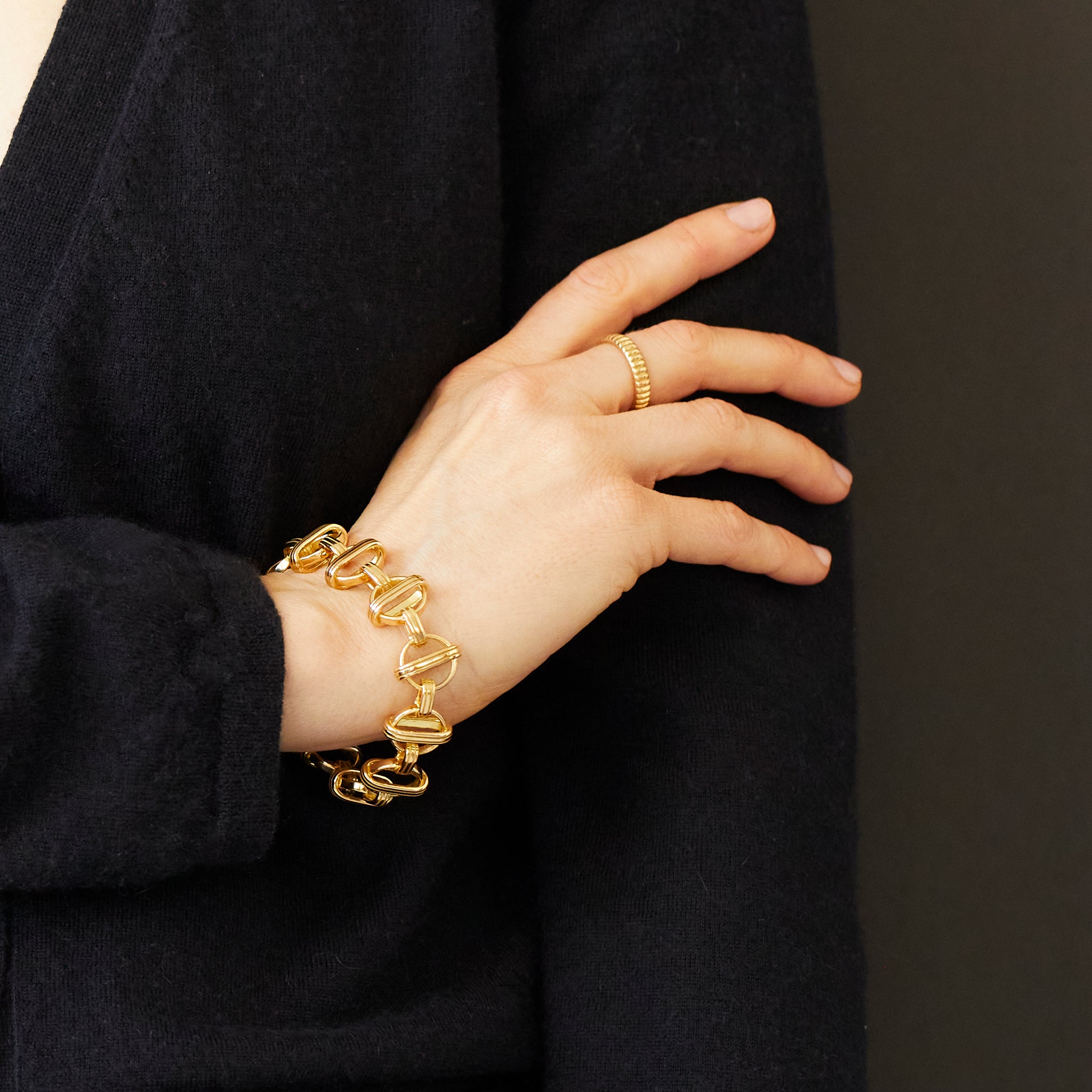Orbit Link Chain Bracelet 18K Yellow Gold, 7.25"