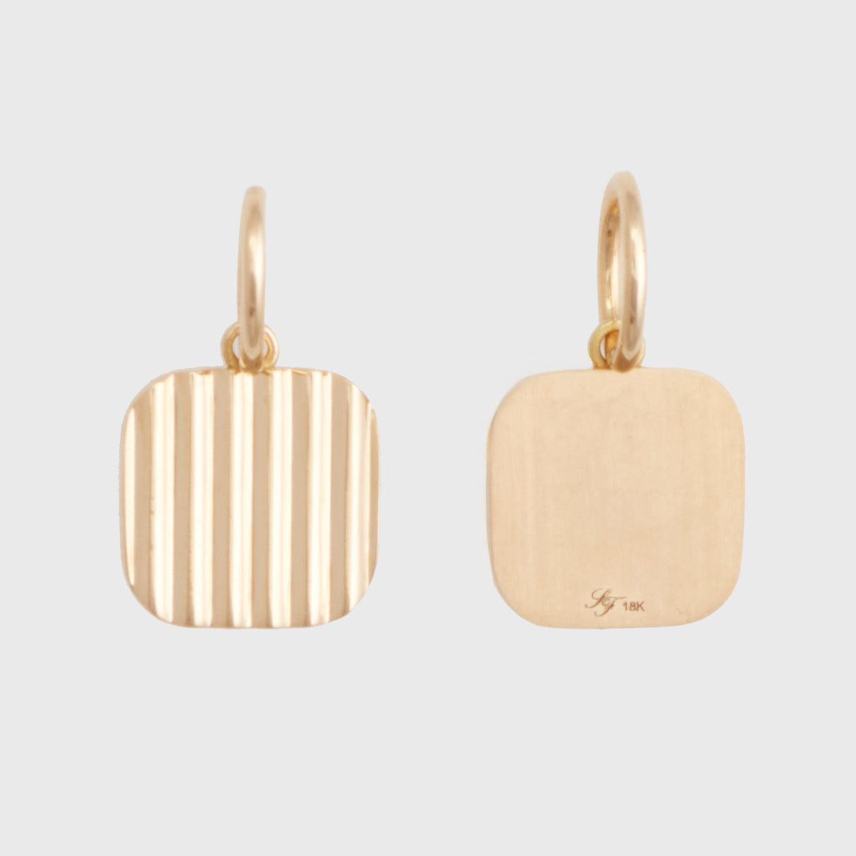 Square Barre Medallion, 18k Yellow Gold, Small