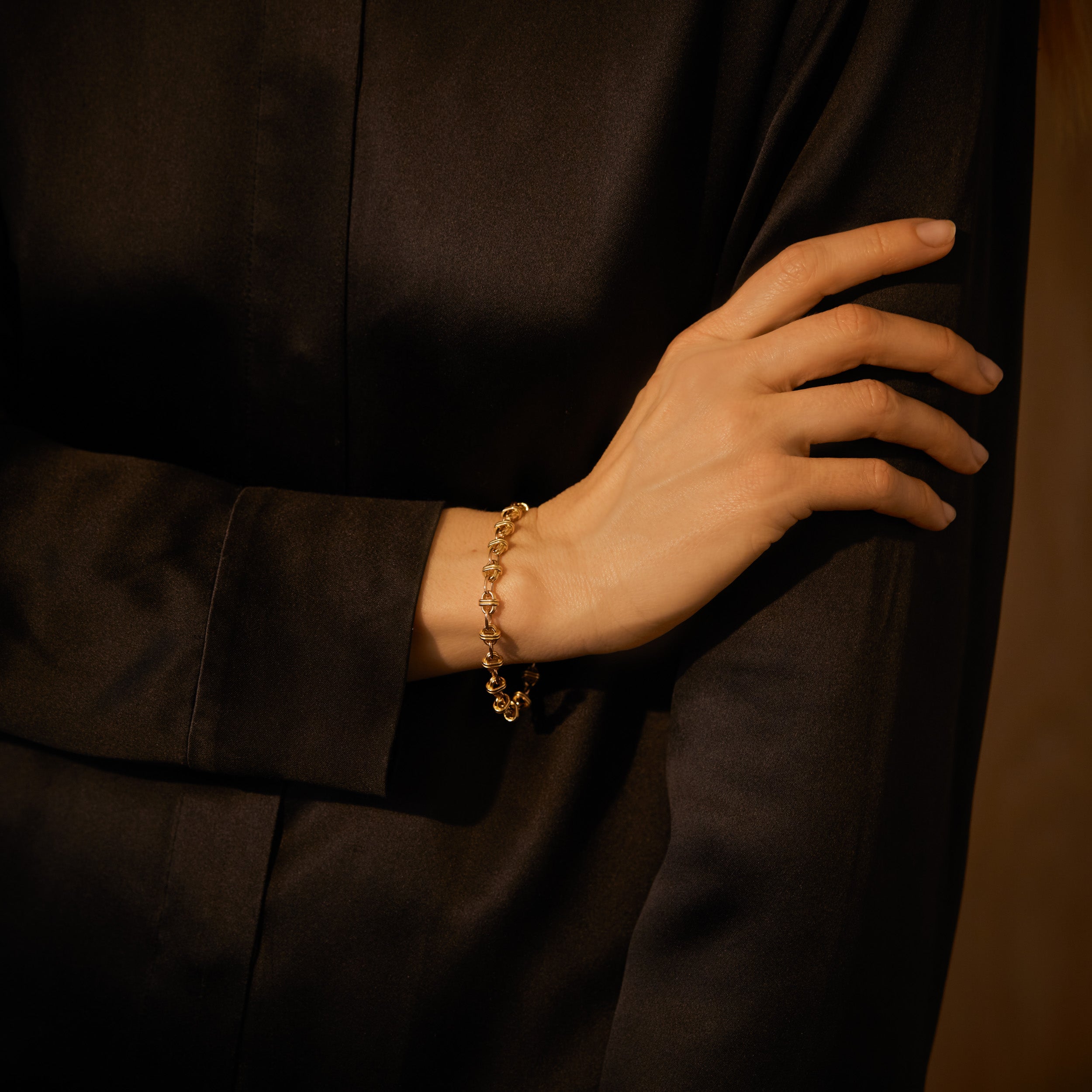 Oval Chain Bracelet 18K Yellow Gold, Small Link, 7.25"