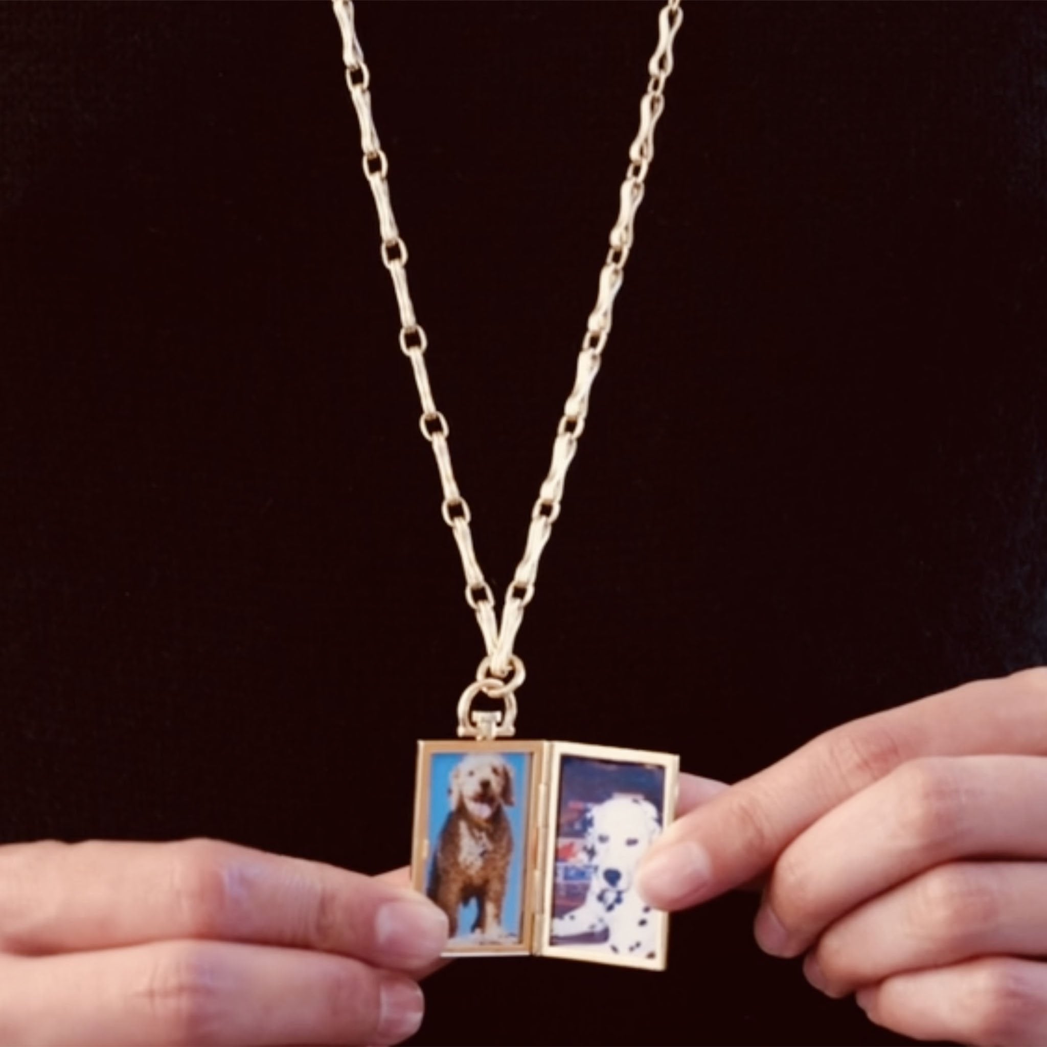 Reversible Rectangle Mustard Chalcedony Barre Photo Locket 18k Yellow Gold (One Side Stone, One Side Barre)
