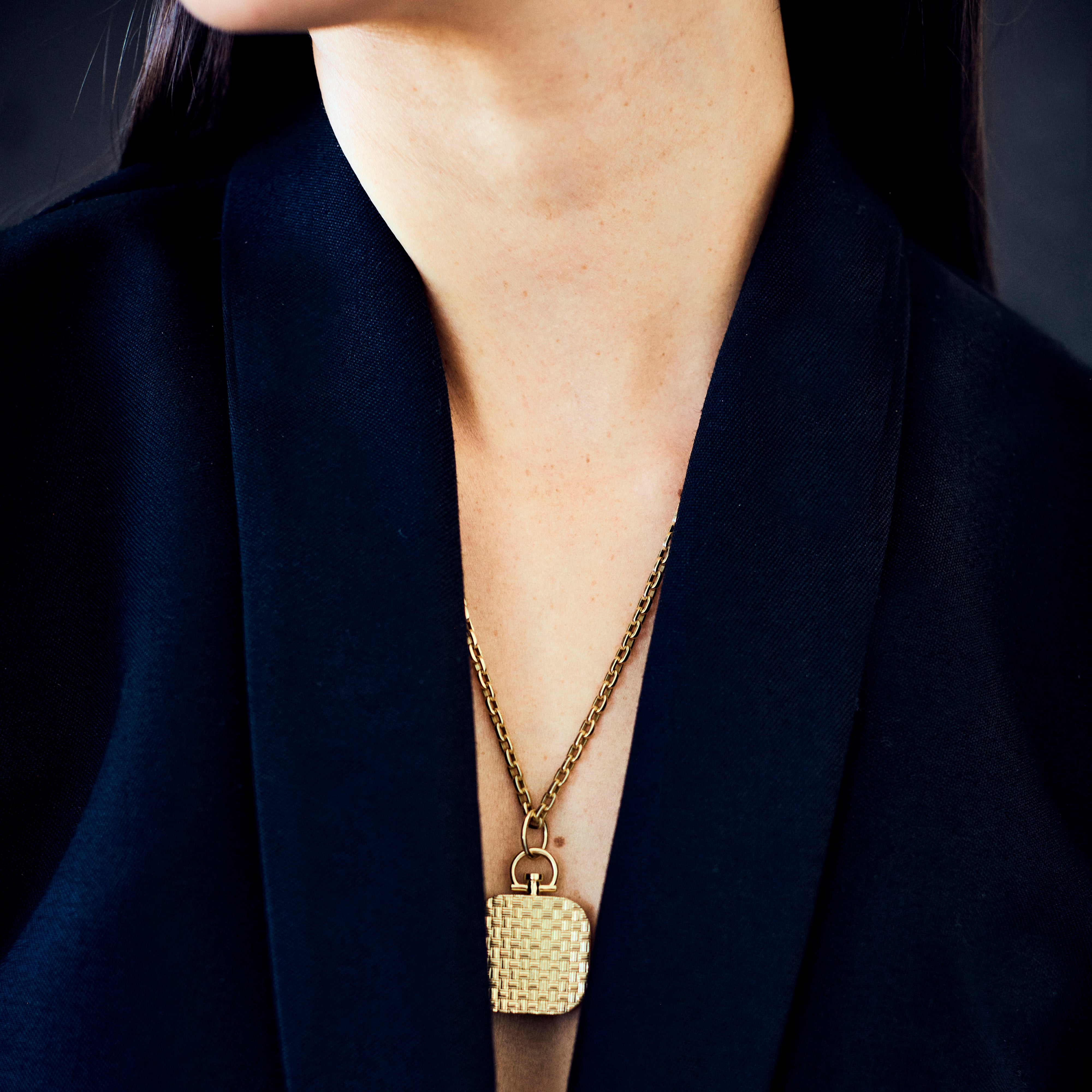 Square Chess Photo Locket 18k Yellow Gold (Double Sided Chess)