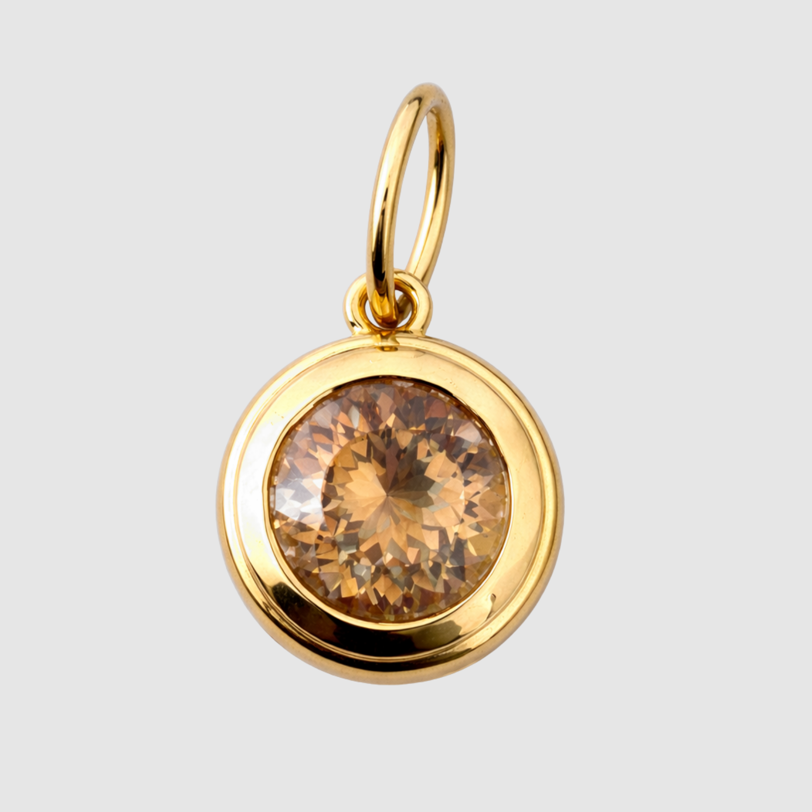 Orange Tourmaline Round Bezel Set Pendant, 18K Yellow Gold