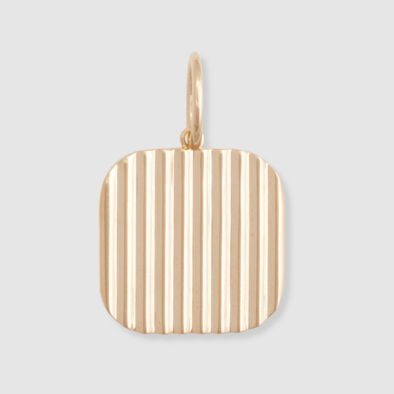 Square Barre Medallion, 18k Yellow Gold, Medium