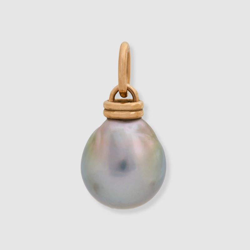 Tahitian Drop Pearl Oval Link Pendant, 18K Yellow Gold, Large