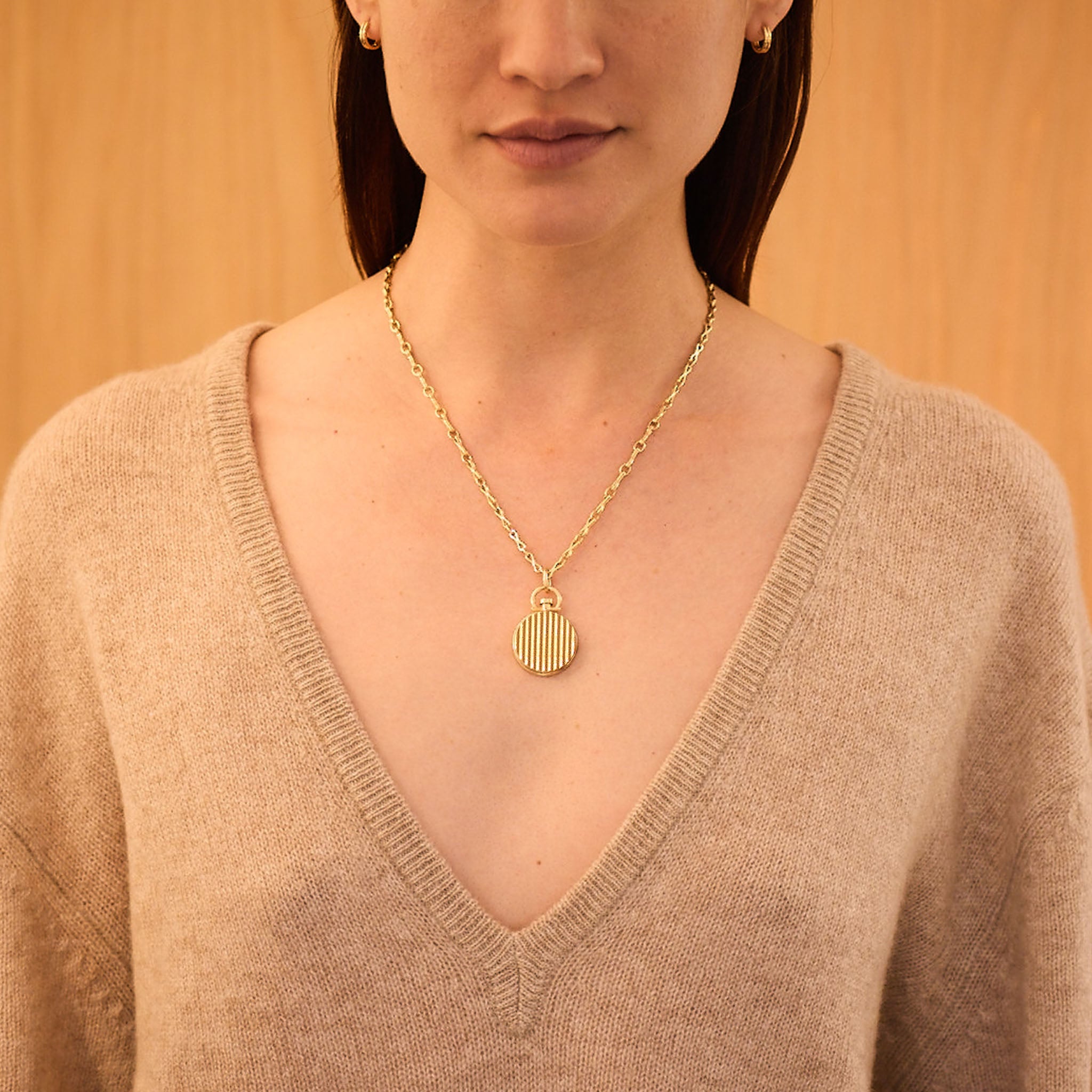 Circle Barre Photo Locket 18k Yellow Gold (Double Sided Barre)